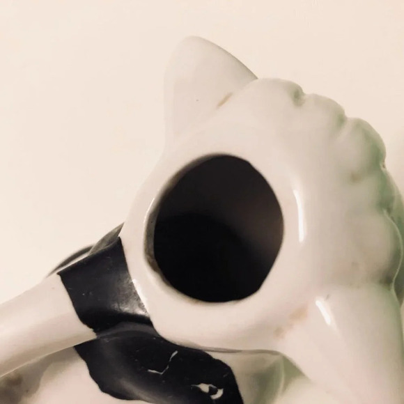 Vintage Ceramic Cow Creamer 4.5 Inch Tall Figurine - Picture 8 of 15